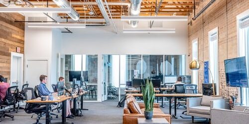 Munca in echipa cesiune parti sociale avocati societati comerciale