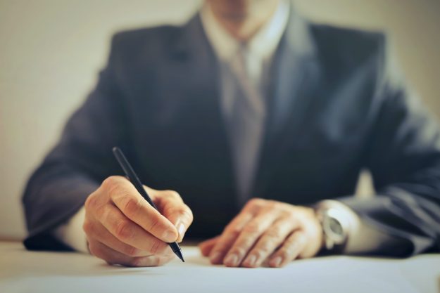 avocat timisoara contract consultanta contractuala neexecutare obligatii rezolutioune reziliere repunere in situatia anterioara avocat timisoara contract consultanta contractuala neexecutare obligatii rezolutioune reziliere repunere in situatia anterioara